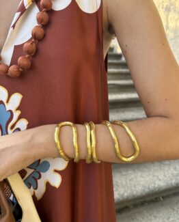 Brazalete o choker moldeable