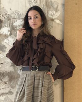 Blusa volantes chocolate