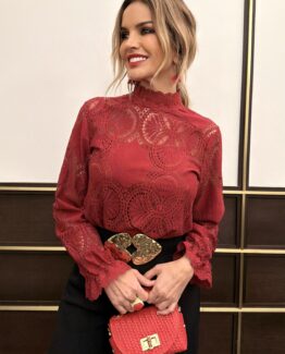 Blusa encaje rouge