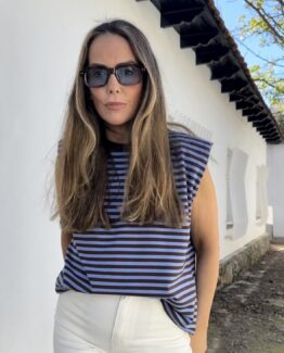 Camiseta hombreras rayas chocolate y azul