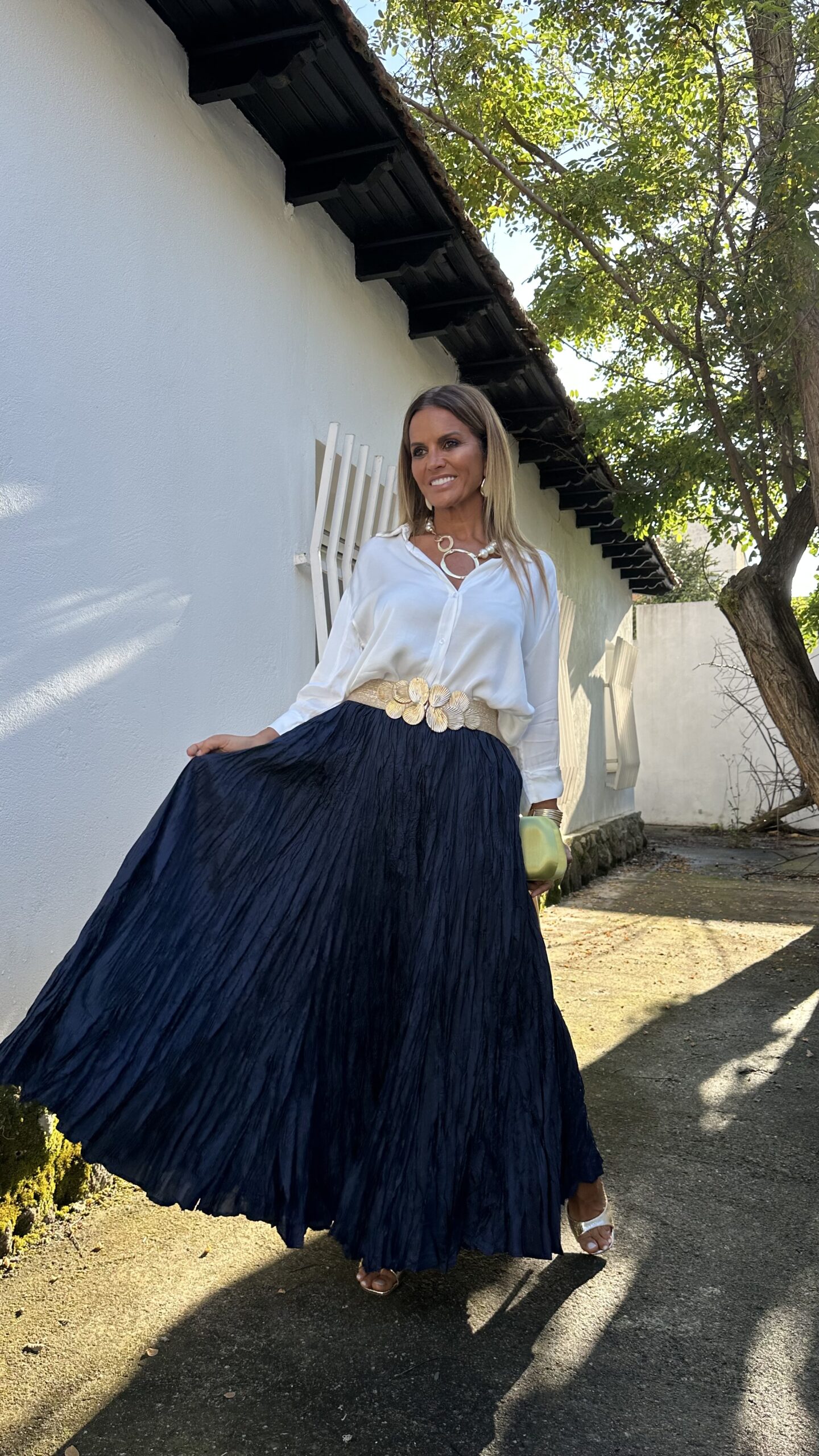 Falda plisada azul marino limited edition - Imagen 3
